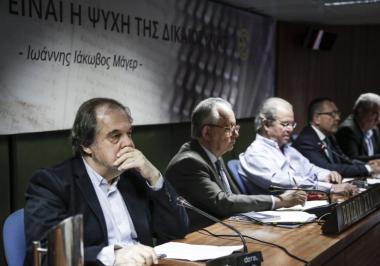 Παρέμβαση του Προέδρου της Ολομέλειας των Δικηγορικών Συλλόγων στη συνέντευξη Τύπου των νομικών συμπαραστατών των οκτώ Τούρκων αξιωματικών