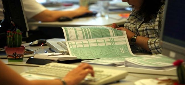 Προς παράταση η υποβολή των φορολογικών δηλώσεων