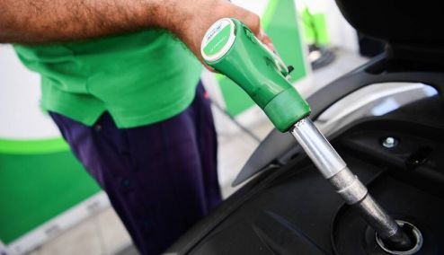 Fuel Pass 2: Επτά στους δέκα επιλέγουν πίστωση σε λογαριασμό αντί άυλης κάρτας